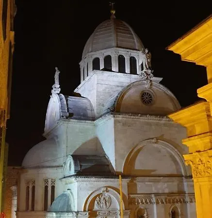 Old Theatre & Guest house Sibenik
