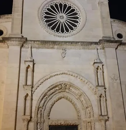 Guest house Old Theatre & Sibenik