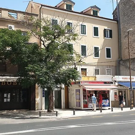 Old Theatre & Guest house Sibenik