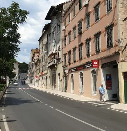 Old Theatre & Guest house Sibenik